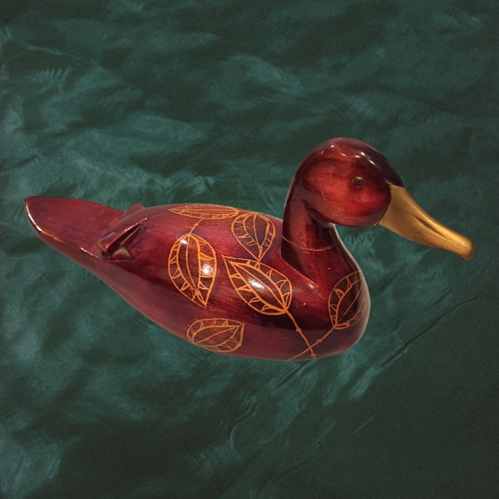 Vintage Amc Wood‎ Carved Duck Red With Leaves Hand Craved 12"